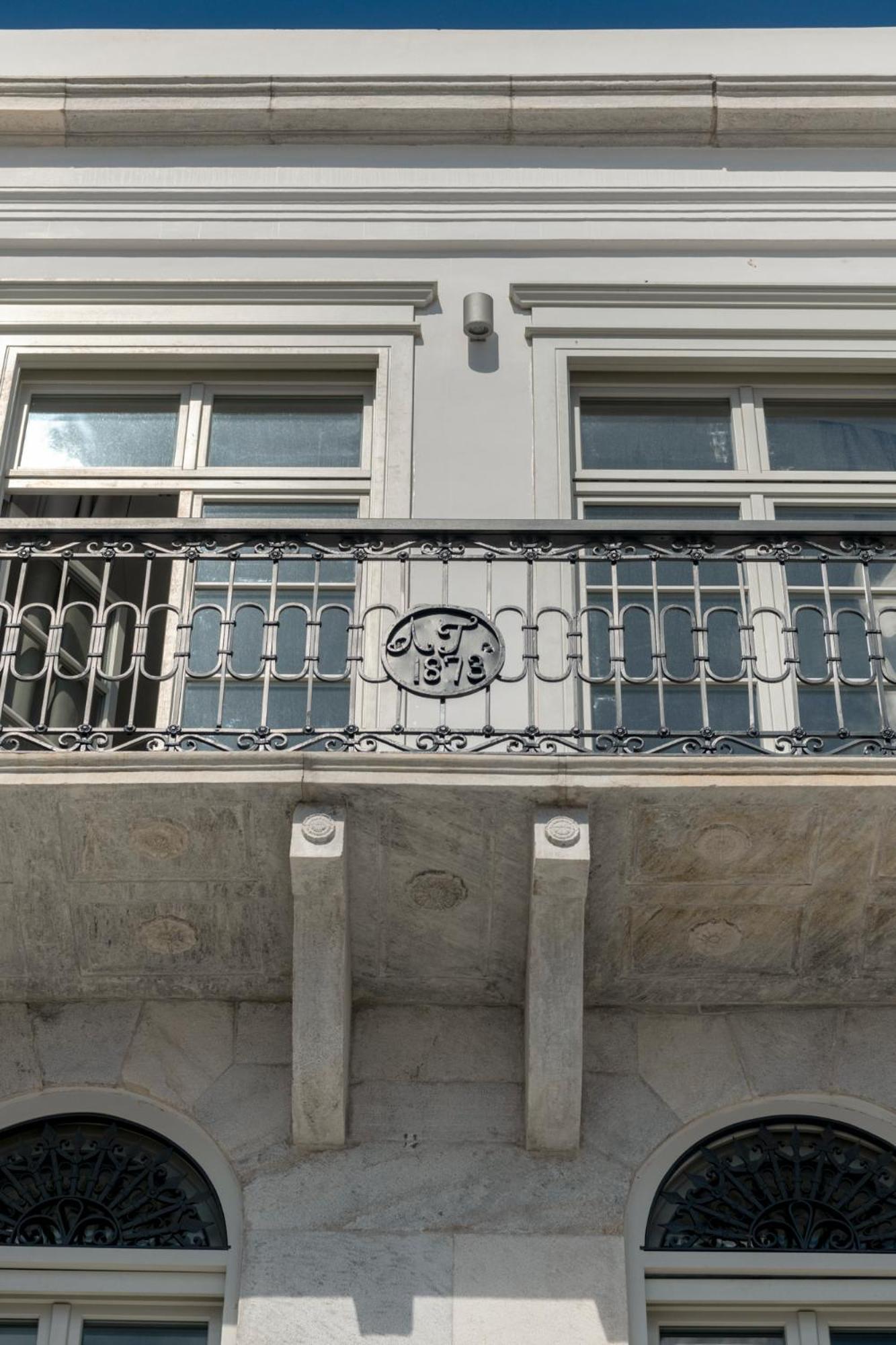 Hotel Skylight Ermupoli Zewnętrze zdjęcie