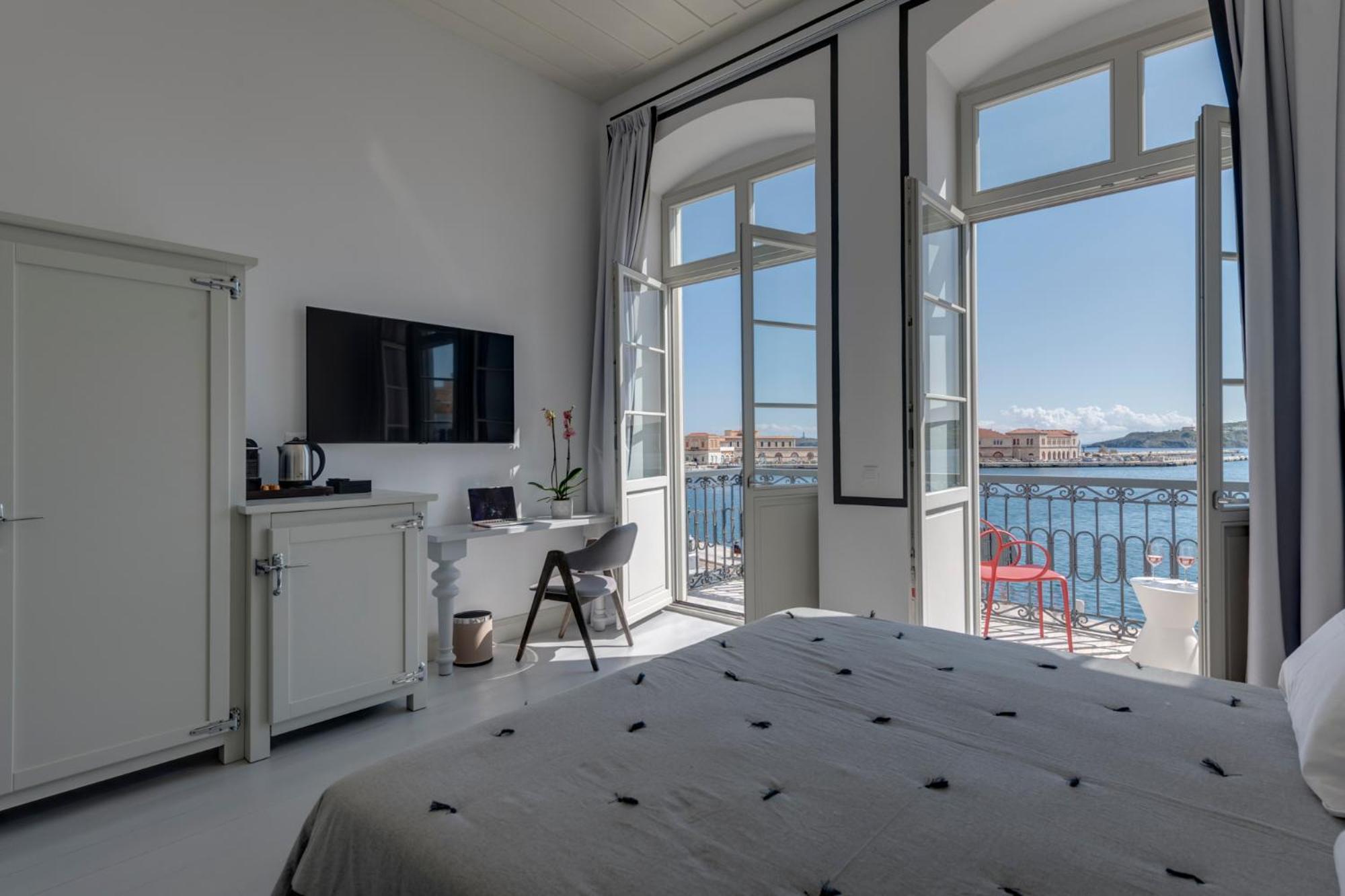 Hotel Skylight Ermupoli Zewnętrze zdjęcie
